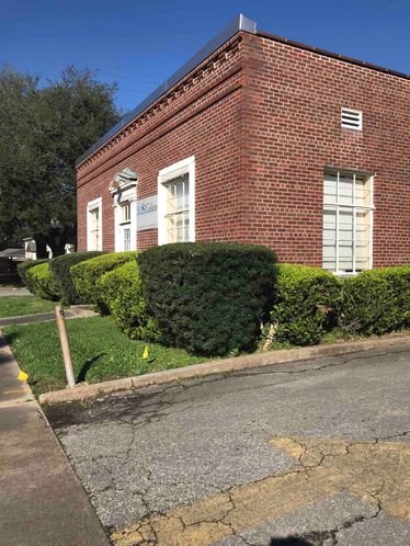 Office Building For Sale or Lease: 1890 Broadway St, Beaumont, TX 77701